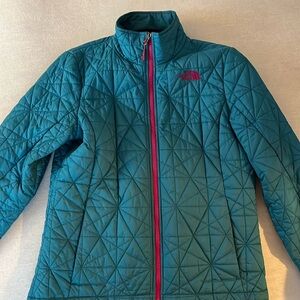 North face jacket - women’s medium